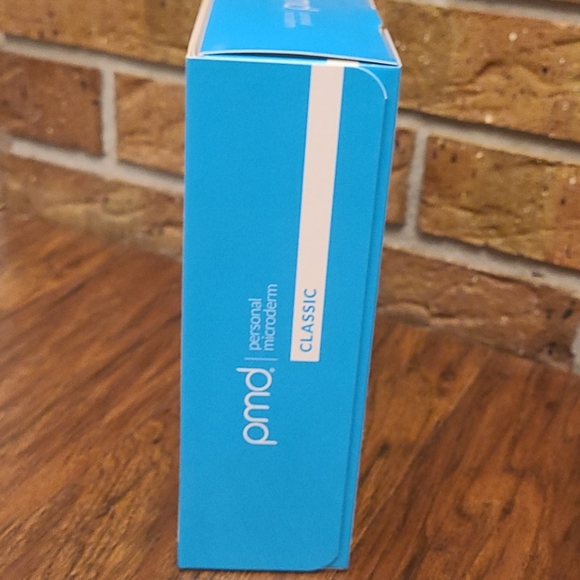 PMD Microderm - Picture 3 of 4